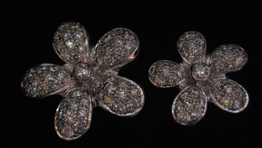 Baaklini jewelery, Baaklini, Baaklini Jewelry, Baaklini Lebanon, Baaklini Lebanon Jewelry, Baaklini Jewelry Lebanon, Baaklini Diamonds, Baaklini Gold, Baaklini Watches,jewelry shops in lebanon, diamonds in lebanon, diamond rings in lebanon, diamond sets in lebanon, jewels in lebanon, diamond shops in lebanon, diamond stores in lebanon, jewellery shops in lebanon, buying gold in lebanon, gold sets in lebanon, gold rings in lebanon,wedding rings in lebanon, engagement rings in lebanon, wedding jewelry in lebanon